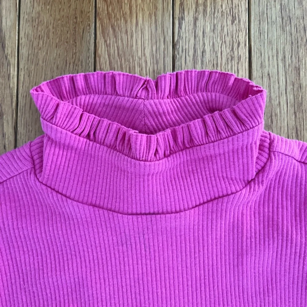 NWOT JCrew Fuchsia Ribbed Turtleneck